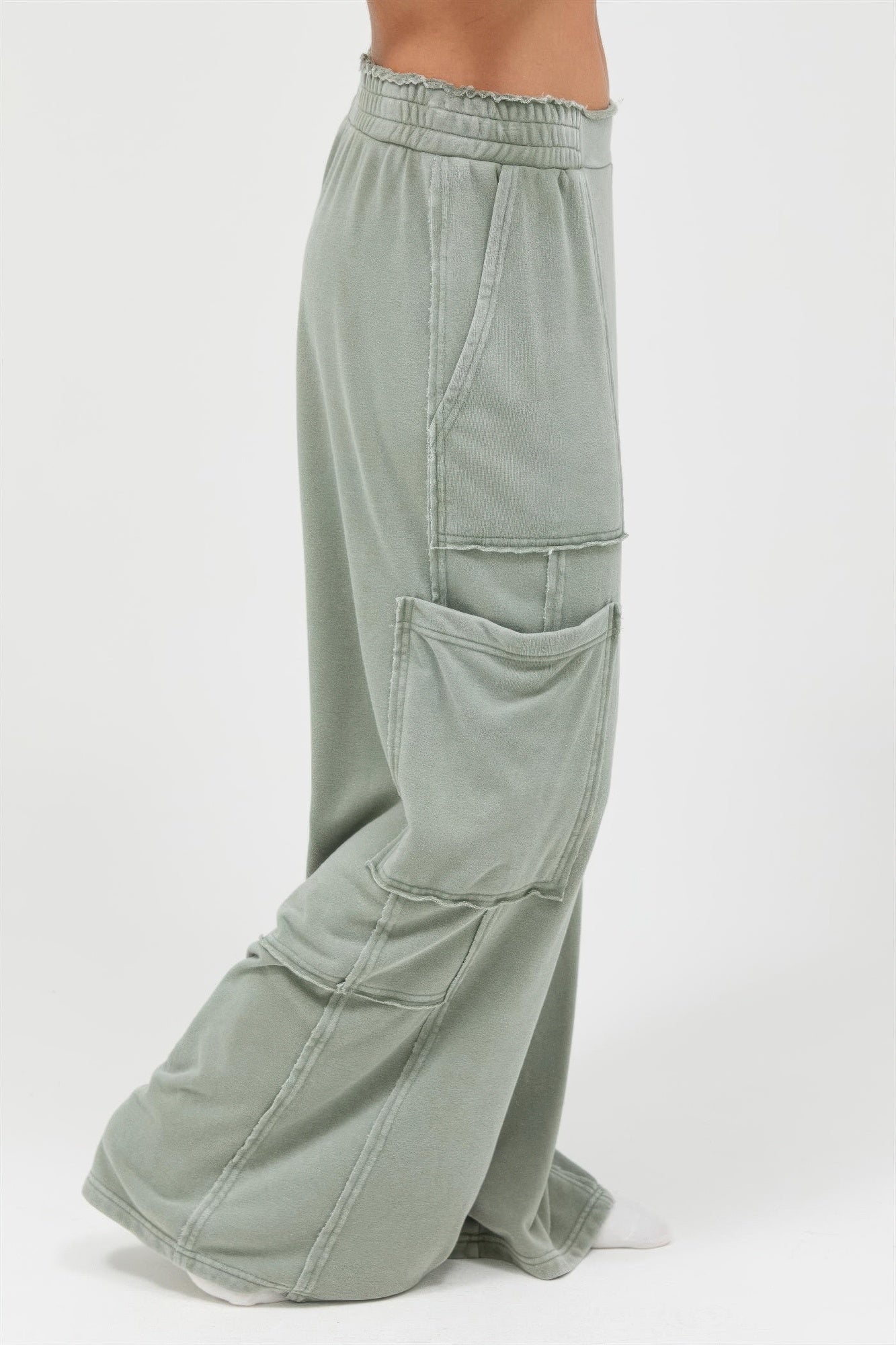Mineral Wash Wide Leg Cargo Pants