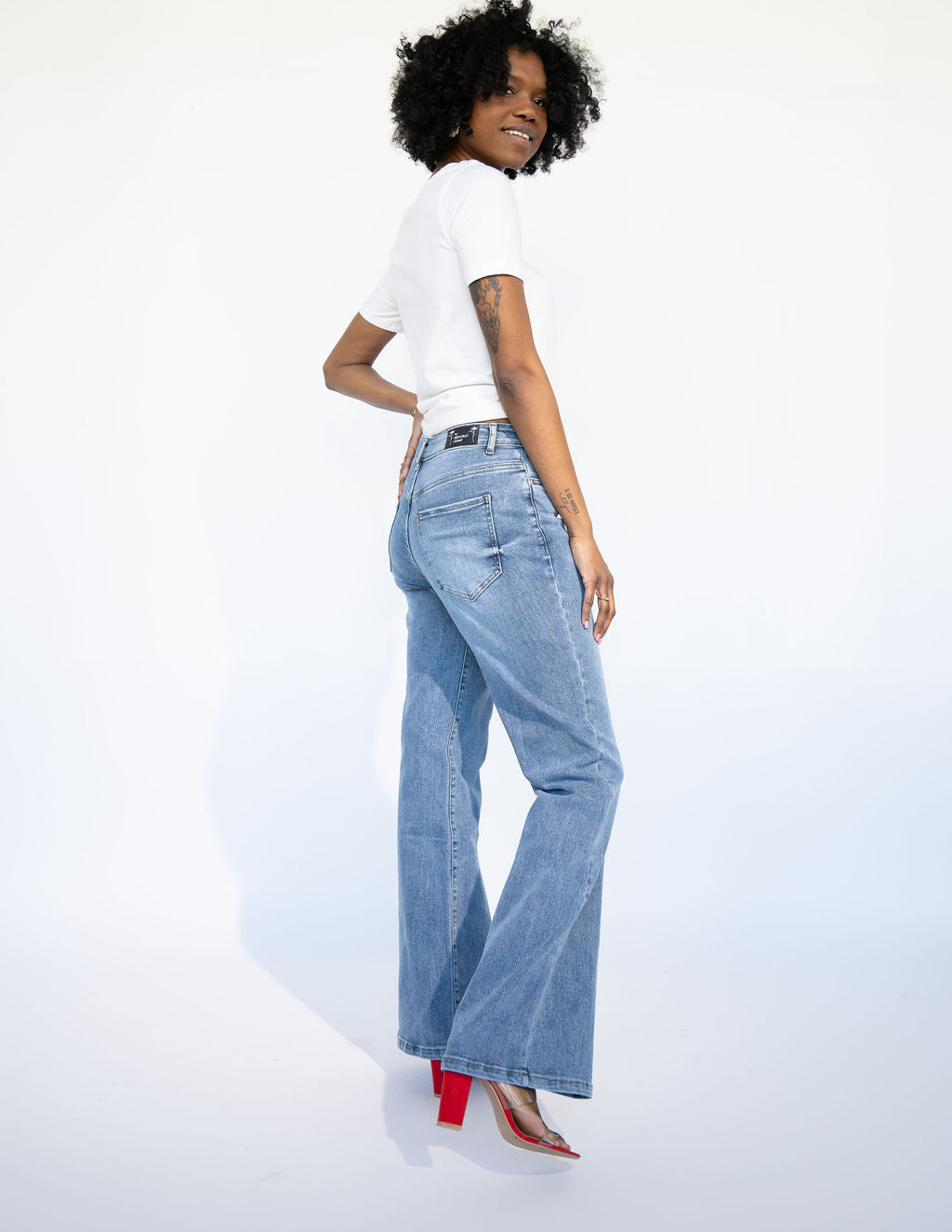 The 90's Tall Boyfriend Jeans - Final Sale