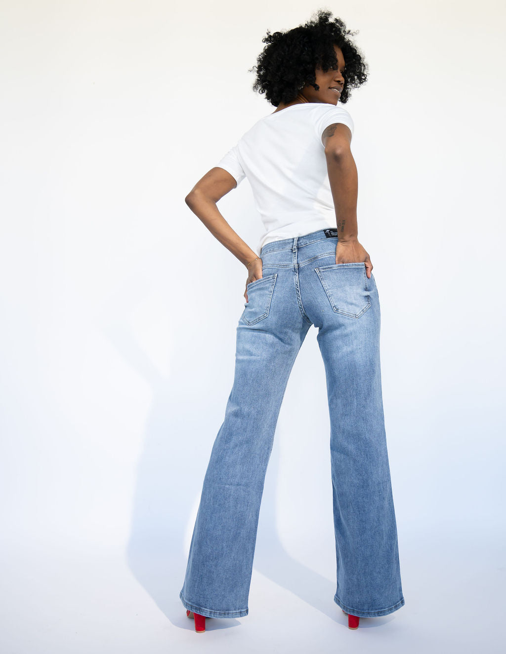 The 90's Tall Boyfriend Jeans - Final Sale