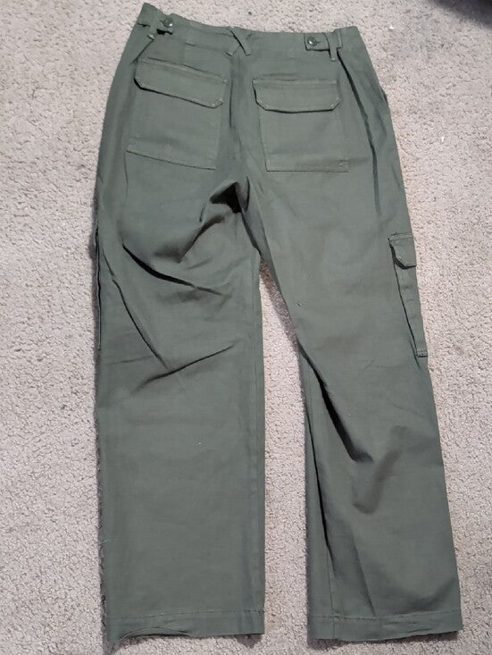Universal Thread Olive Green Cargo Pants with Utility Pockets Women's 8